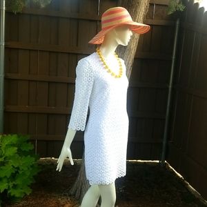 Beautiful Lilly P White Eyelet Dress!!🍦🍉